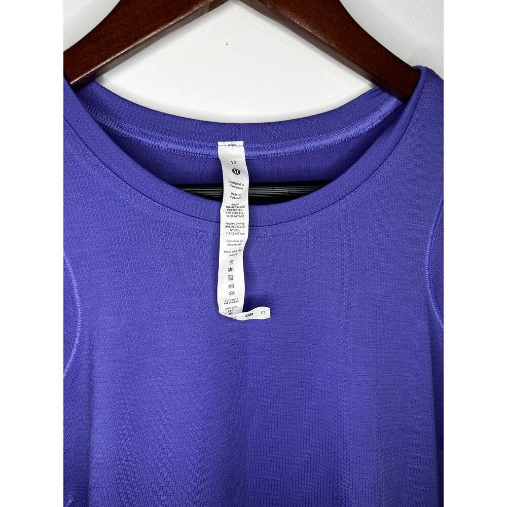 Lululemon Athletica Lightweight Cinch Hem Hiking Purple Short Sleeve Tee - Picture 4 of 6